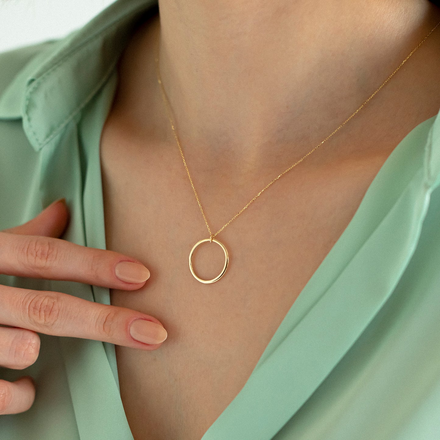 14k Solid Gold Circle Neclace for Women