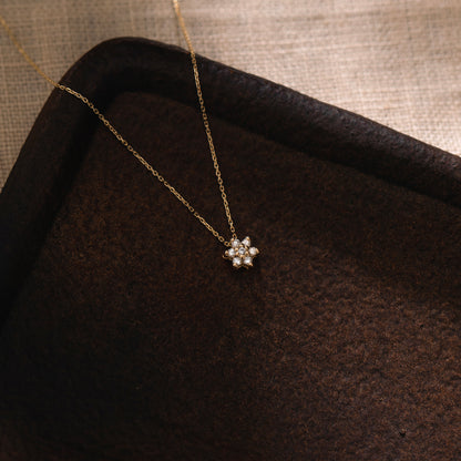 Diamond Flower Necklace in 14k Gold For Women