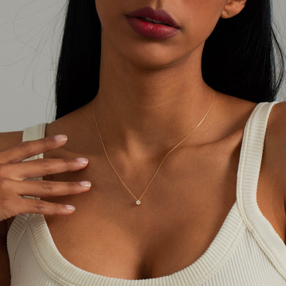 Diamond Flower Necklace in 14k Gold For Women
