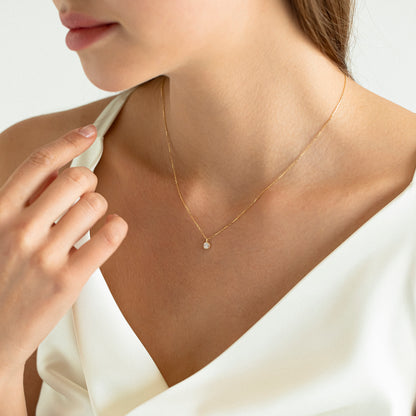 Solitaire Diamond Halo Necklace in 14k Solid Gold