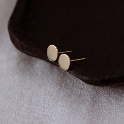 Disc Stud Earrings in 14k Solid Gold For Women