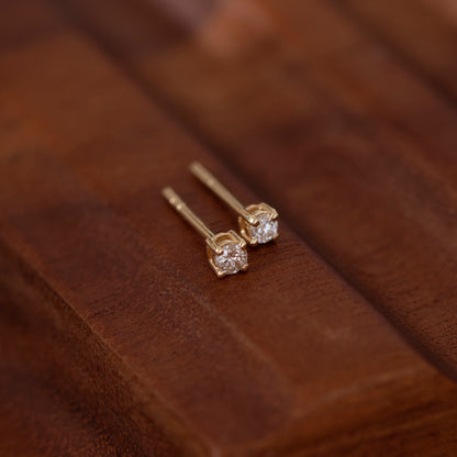 Diamond 4 Prong Solitaire Stud Earrings in 14k Solid Gold