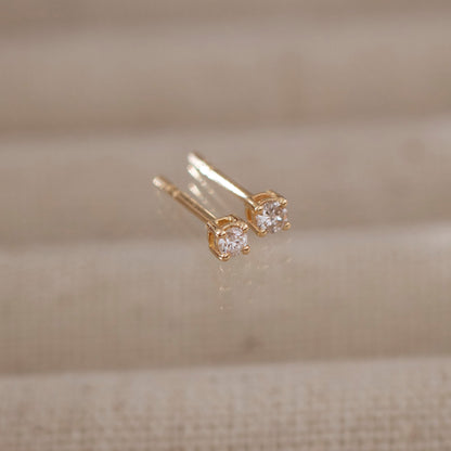 Diamond 4 Prong Solitaire Stud Earrings in 14k Solid Gold